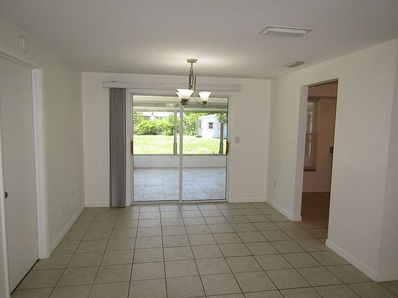 5th image of 921 Gulf Coast Blvd