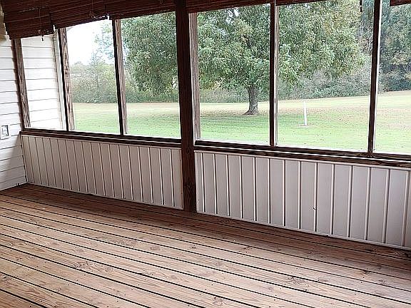 Screened-in-porch