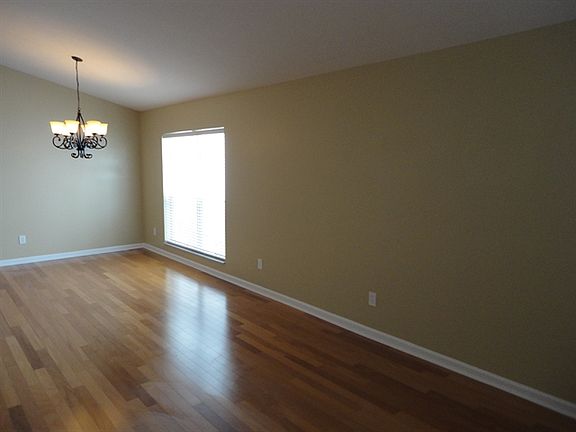 3rd image of 12311 Cedarfield Dr
