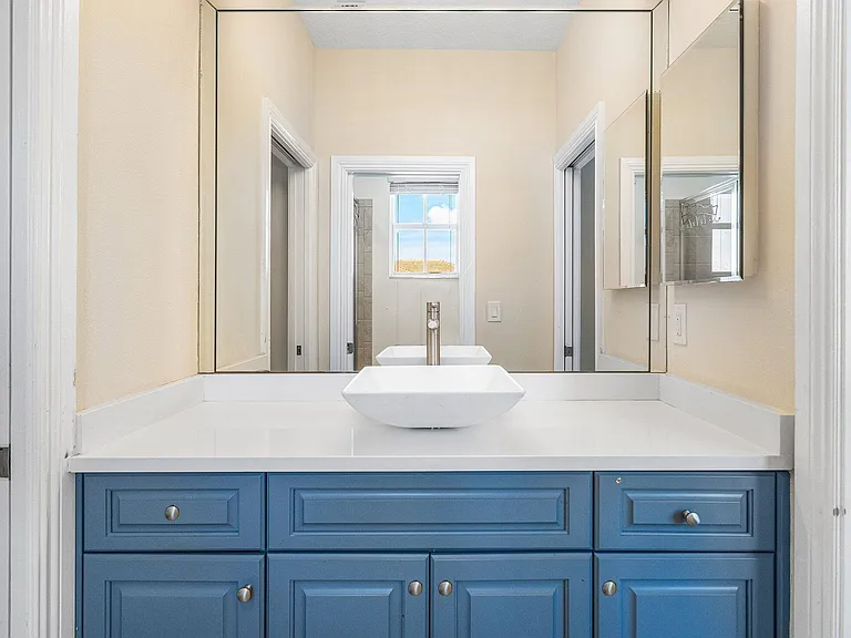 3381 Lago De Talavera — Photo 50