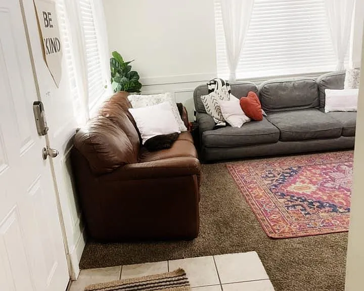 381 S State St #11 — Photo 15