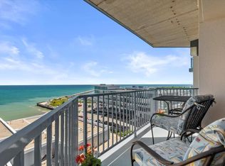 415 North Lake STREET #602, Pt Washington, WI