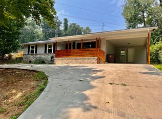 2815 Nickle Rd, Knoxville, TN 37921