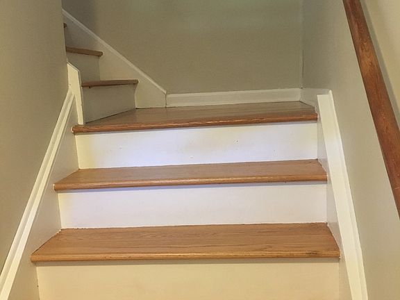 Entry stairs
