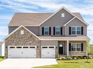 5209 Buttercup Dr, Tipp City, OH 45371
