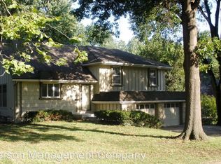9807 Hadley St, Overland Park, KS 66212