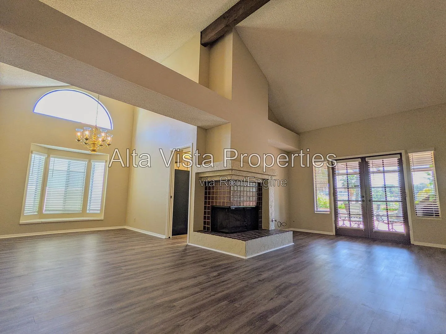 2 bed, 2.0 bath, 1489 sqft, $3,695 — Photo 1