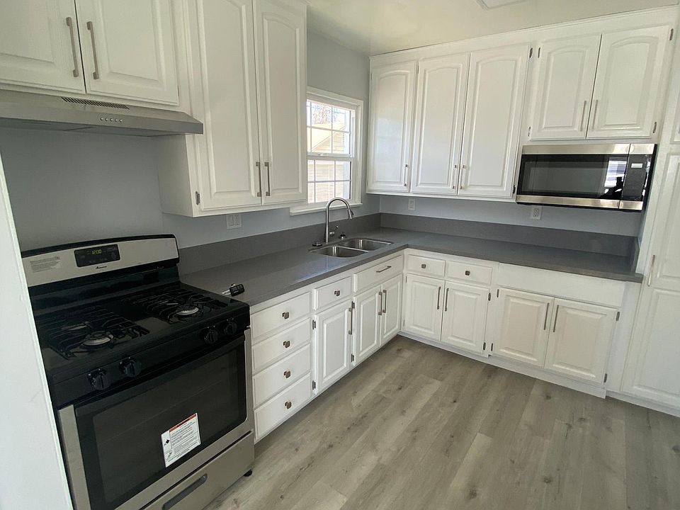 1st image of 6946 Fairfax Dr