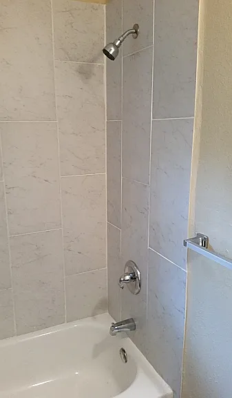 516 Bexar Dr — Photo 8