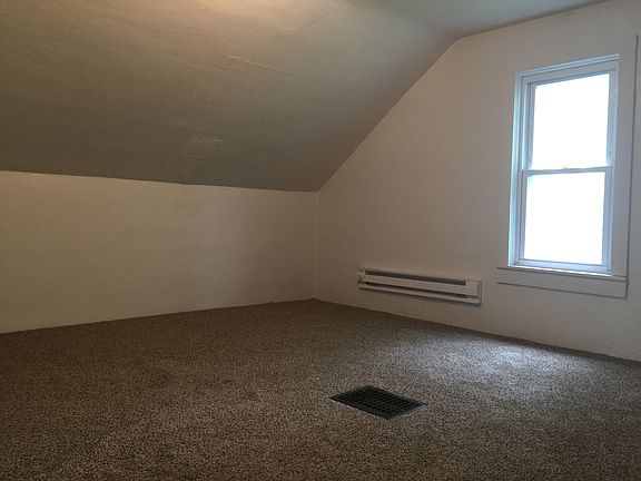 2nd image of 16376 880th Ave