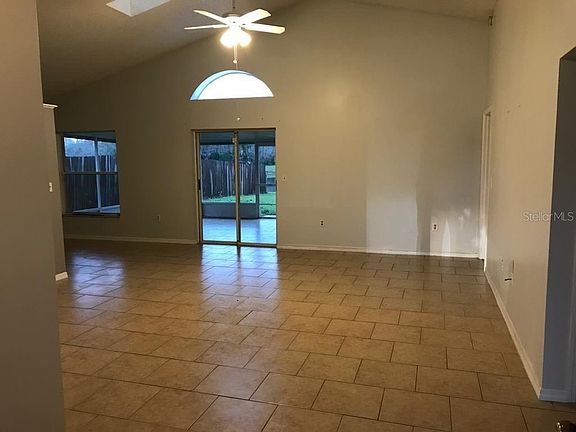 5th image of 11892 Hullbridge Ct