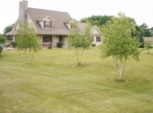 3060 N Morgan Rd, Summit, WI 53066
