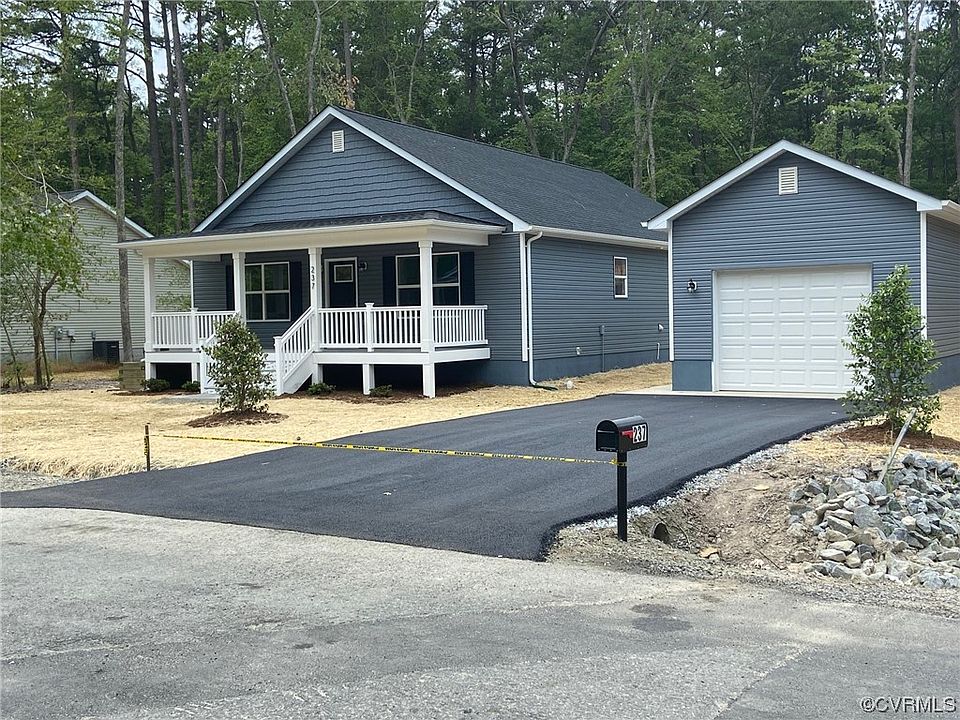 2nd image of 237 9th St