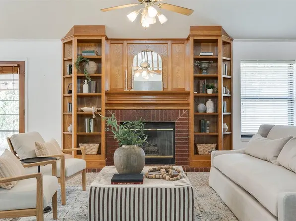 1013 Jannas Trl, Edmond, OK 73012