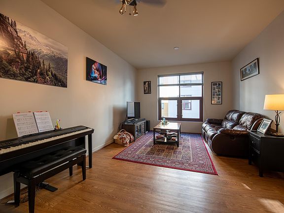 2nd image of 1150 J St #626