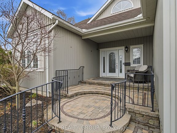 2nd image of 25 Shewman Rd