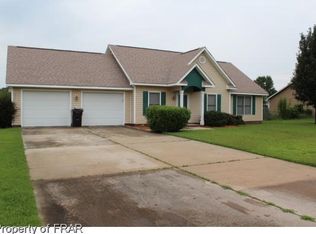 299 Riverwind Dr, Spring Lake, NC 28390