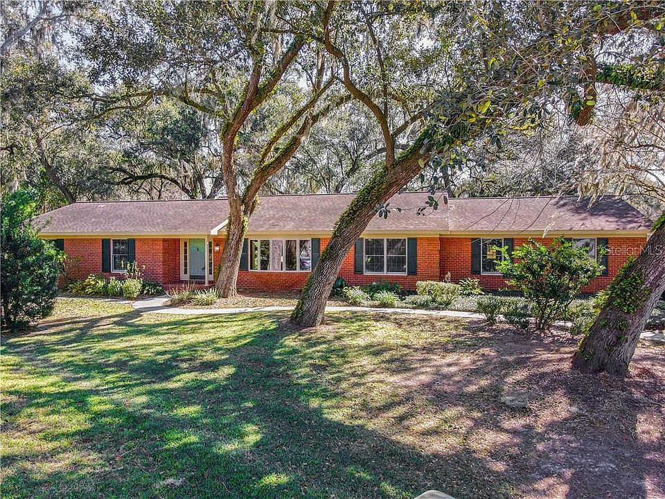 1st image of 407 Peninsular Dr