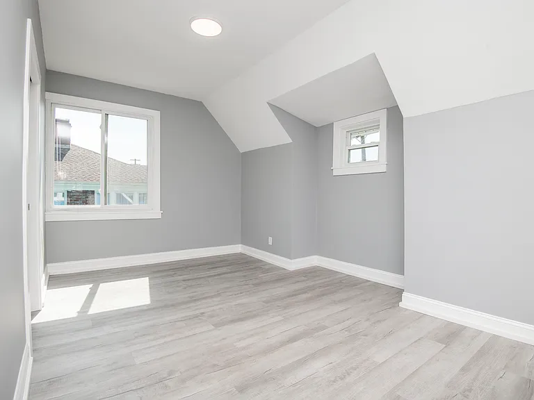 117 E Glenwood Ave #2 — Photo 12