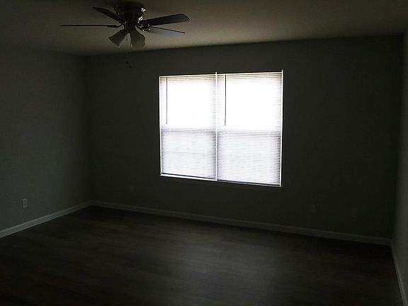 3rd image of 9403 Green Park Gardens Dr #D