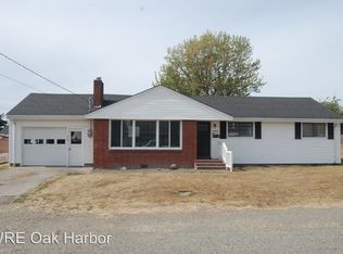 465 SE Neil St, Oak Harbor, WA 98277