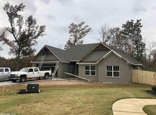 504 Windrush Pt, Alexander, AR 72002