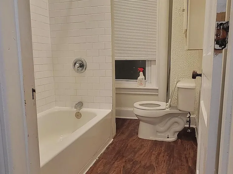 1145 Broadway Ave #2 — Photo 9