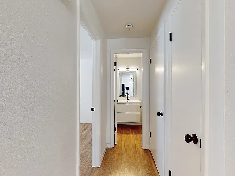 N32 Apartments — Photo 14