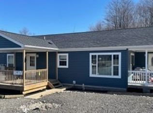 8580 Cox Rd, Windsor, OH 44099