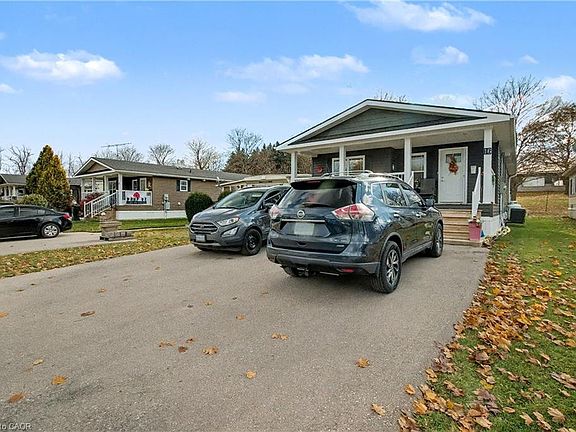 2nd image of 1429 Sheffield Rd #16