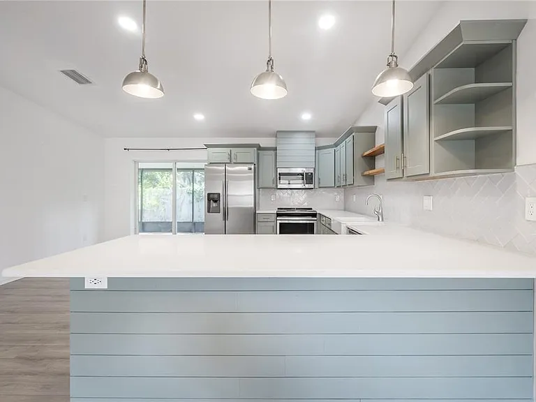 1508 E Jean St — Photo 18
