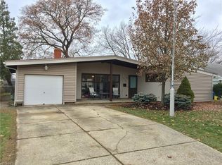 6692 Sherborn Rd, Parma Heights, OH 44130