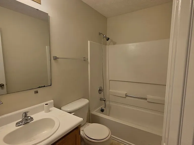6605 Omni Ct — Photo 18