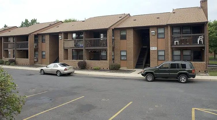 2nd image of 500 N 7th St #5916