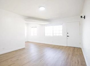 901 Centinela Ave APT 11, Inglewood, CA 90302