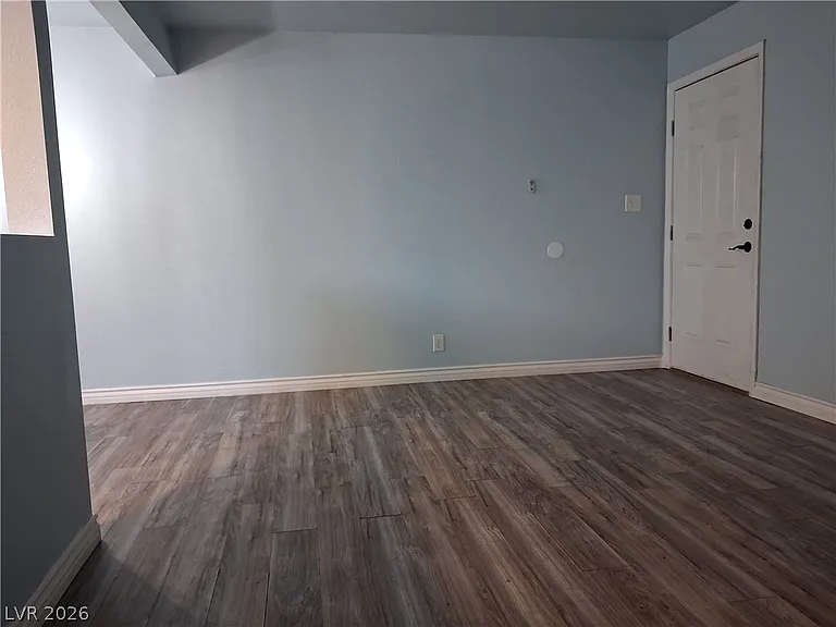 510 McKellar Cir #1 — Photo 7