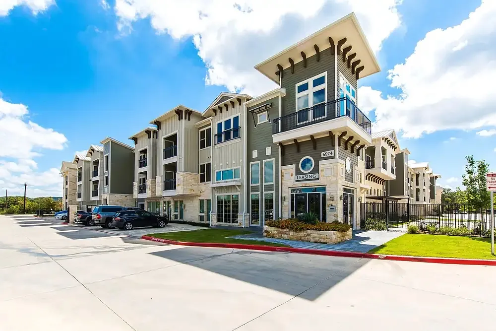 Enclave at the Dominion Apartments — Photo 3