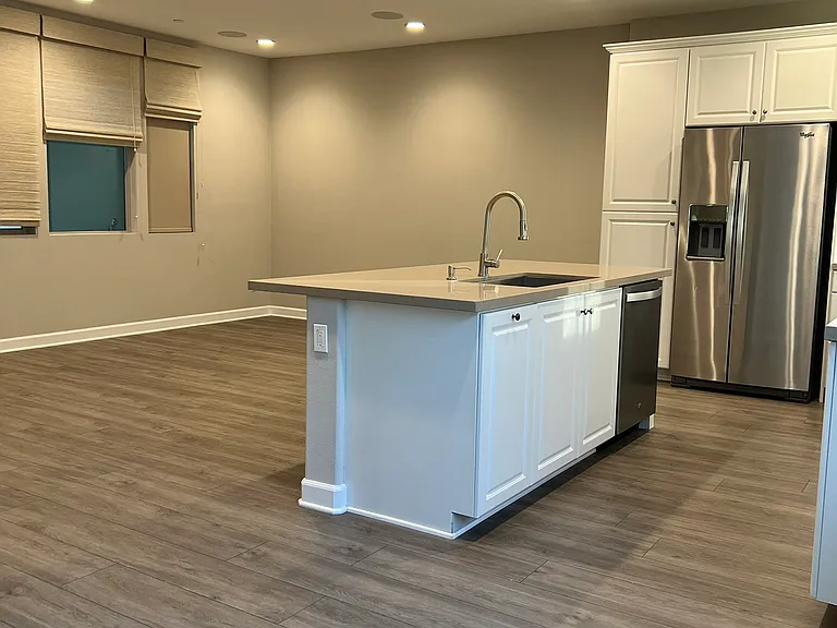 907 Slate St — Photo 10