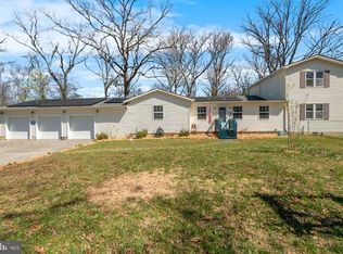 10505 Vera Davis Ln, Waldorf, MD 20603