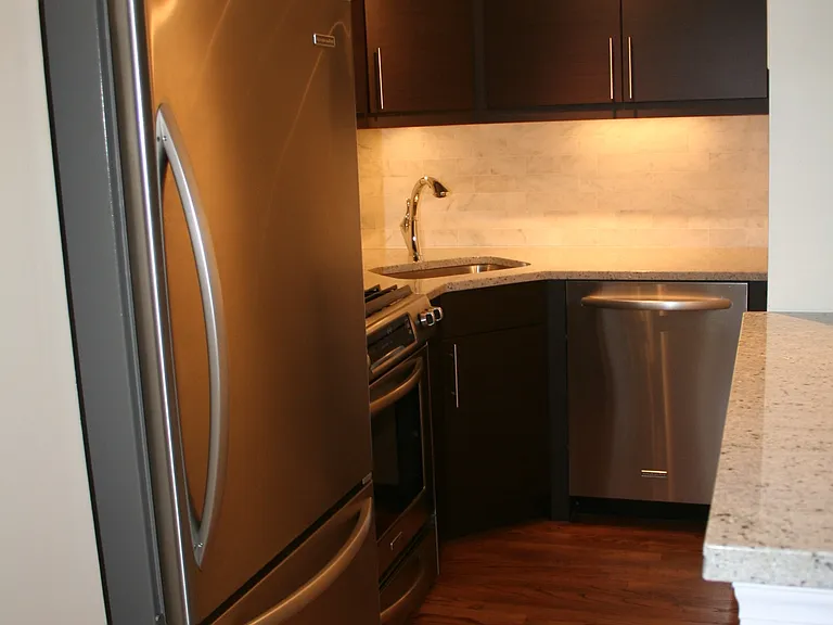 158 Wayne St #405A — Photo 4