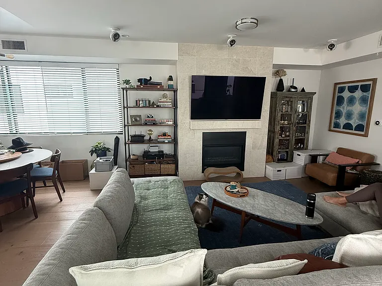 145 Virginia St — Photo 5