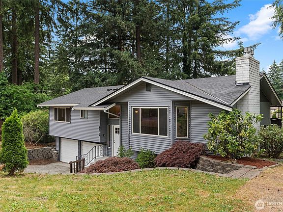 3rd image of 7507 66th Avenue W