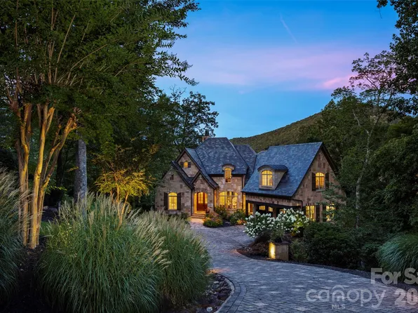 1829 Bella Vista Ct, Arden, NC 28704