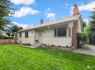 1417 N 40th St, Renton, WA 98056