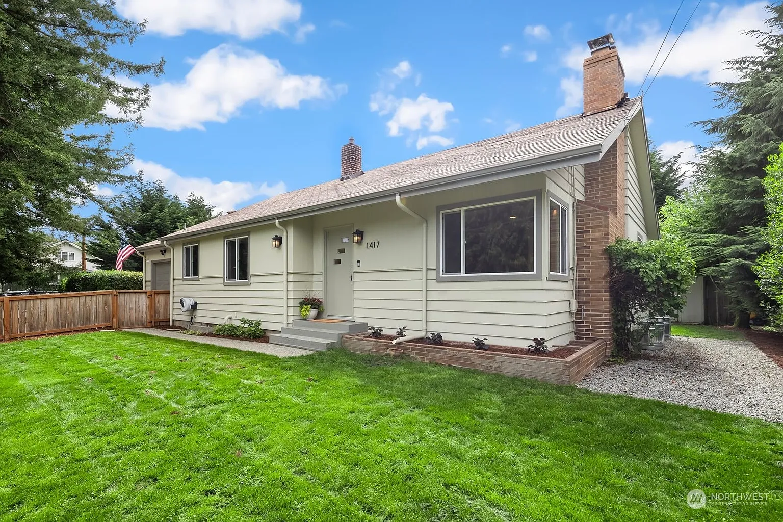 1417 N 40th Street photo 1