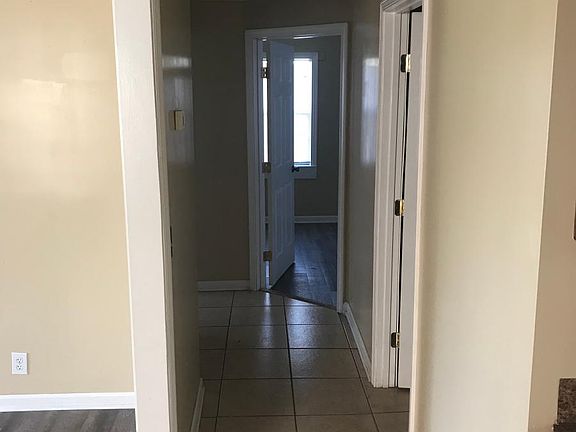 2nd image of 211 Longview Dr