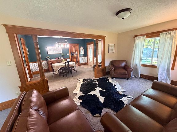 2nd image of 310 Brooks Ave