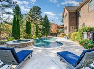 208 Pumpkin Seed Ct, Matthews, NC 28104
