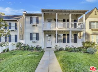 27021 Edgewater Ln, Santa Clarita, CA 91355