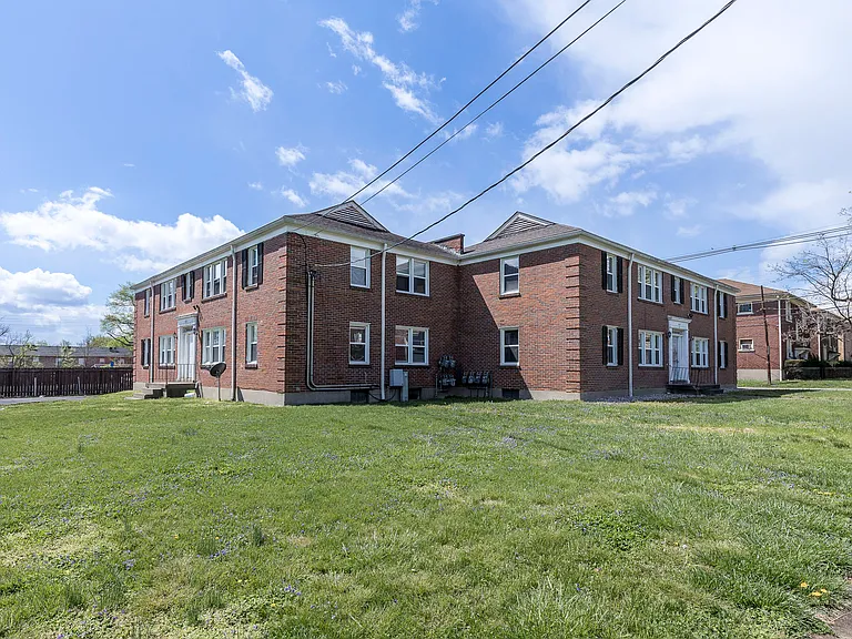 4600 Southern Pkwy #F1 — Photo 15